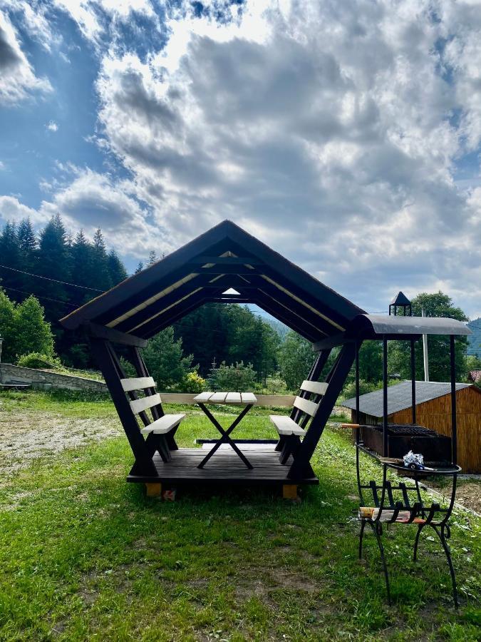 Villa Лучка Mykulychyn Esterno foto