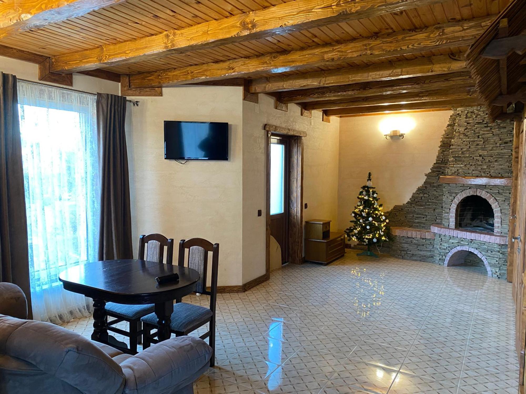 Villa Лучка Mykulychyn Esterno foto